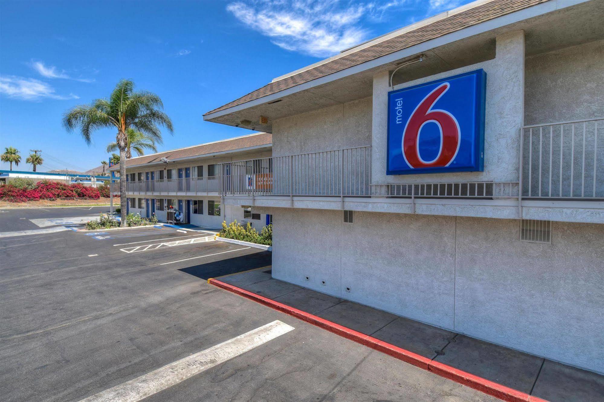 Motel 6-Jurupa Valley, Ca - Riverside West Zewnętrze zdjęcie