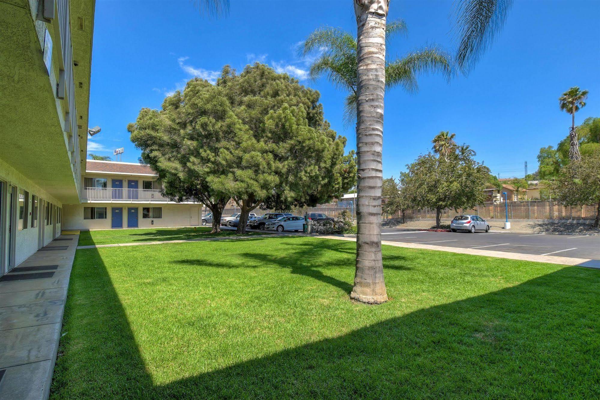 Motel 6-Jurupa Valley, Ca - Riverside West Zewnętrze zdjęcie