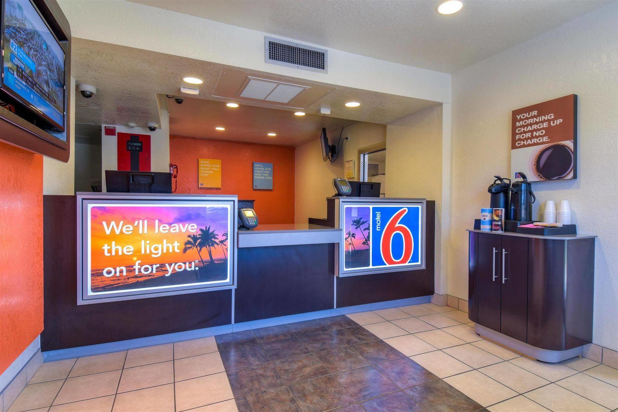 Motel 6-Jurupa Valley, Ca - Riverside West Zewnętrze zdjęcie