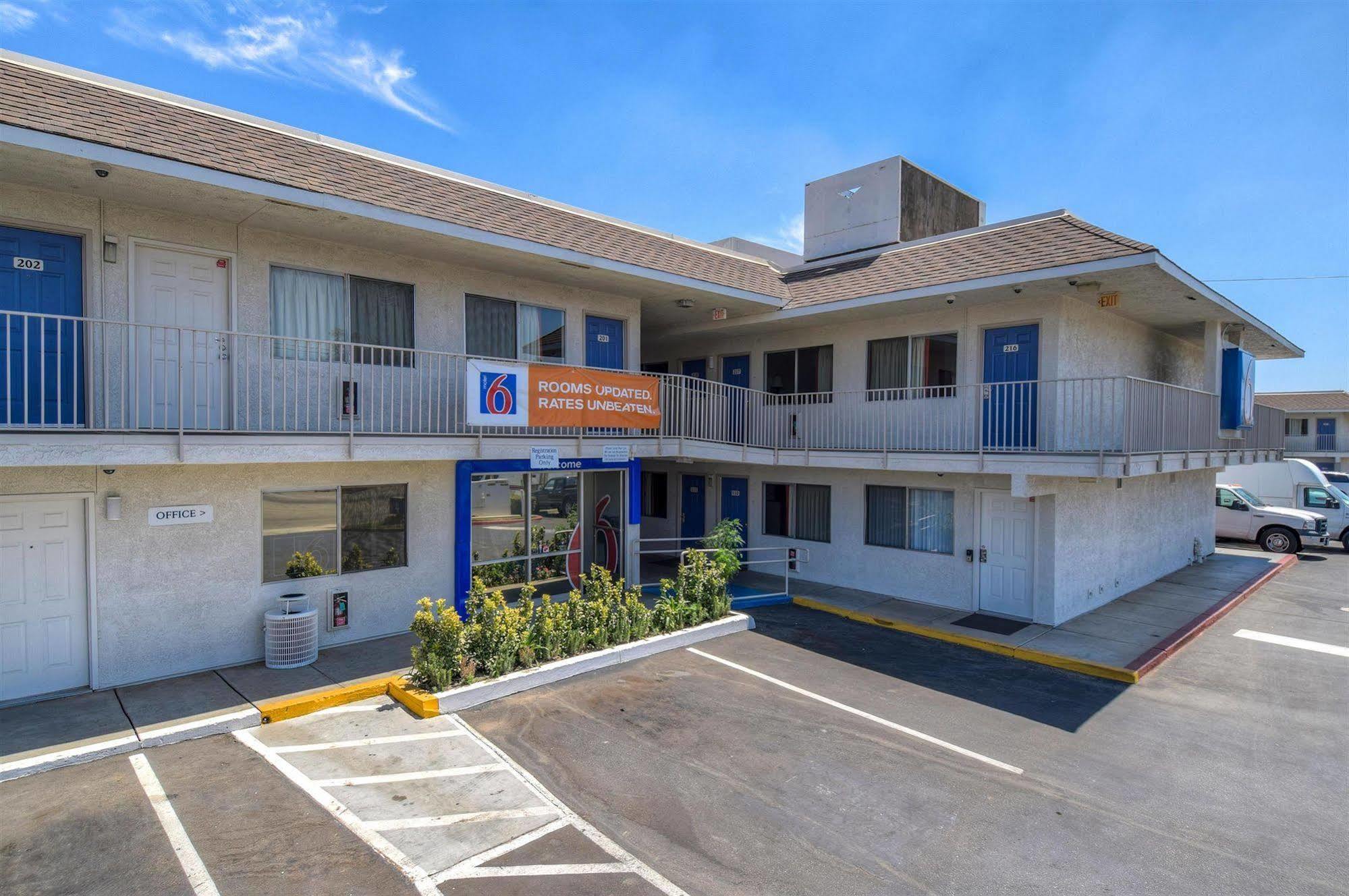Motel 6-Jurupa Valley, Ca - Riverside West Zewnętrze zdjęcie